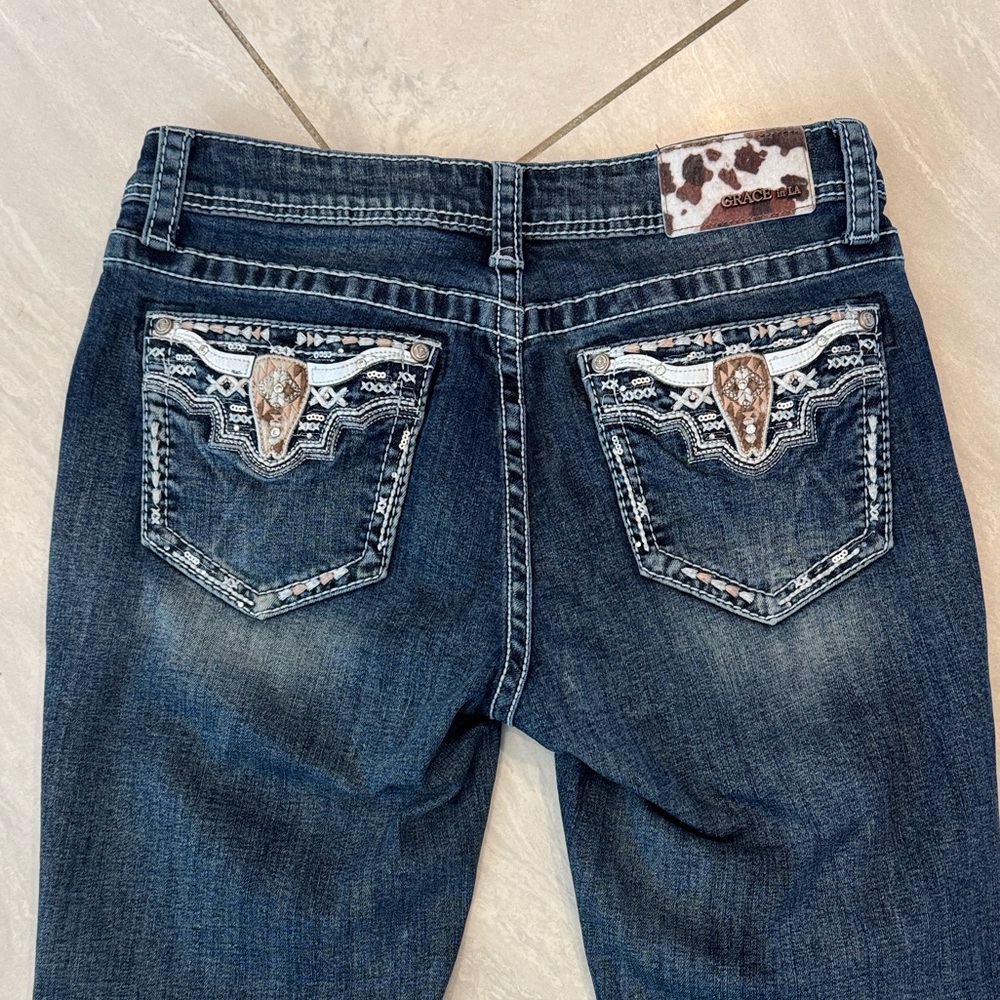 NWOT Grace in LA women’s mid rise embellished bootcut denim Blue Jeans 29 X 30
